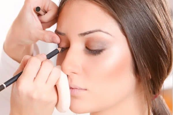 Bridal, event, editorial, and everyday makeup from talented professional makeup artists near you.